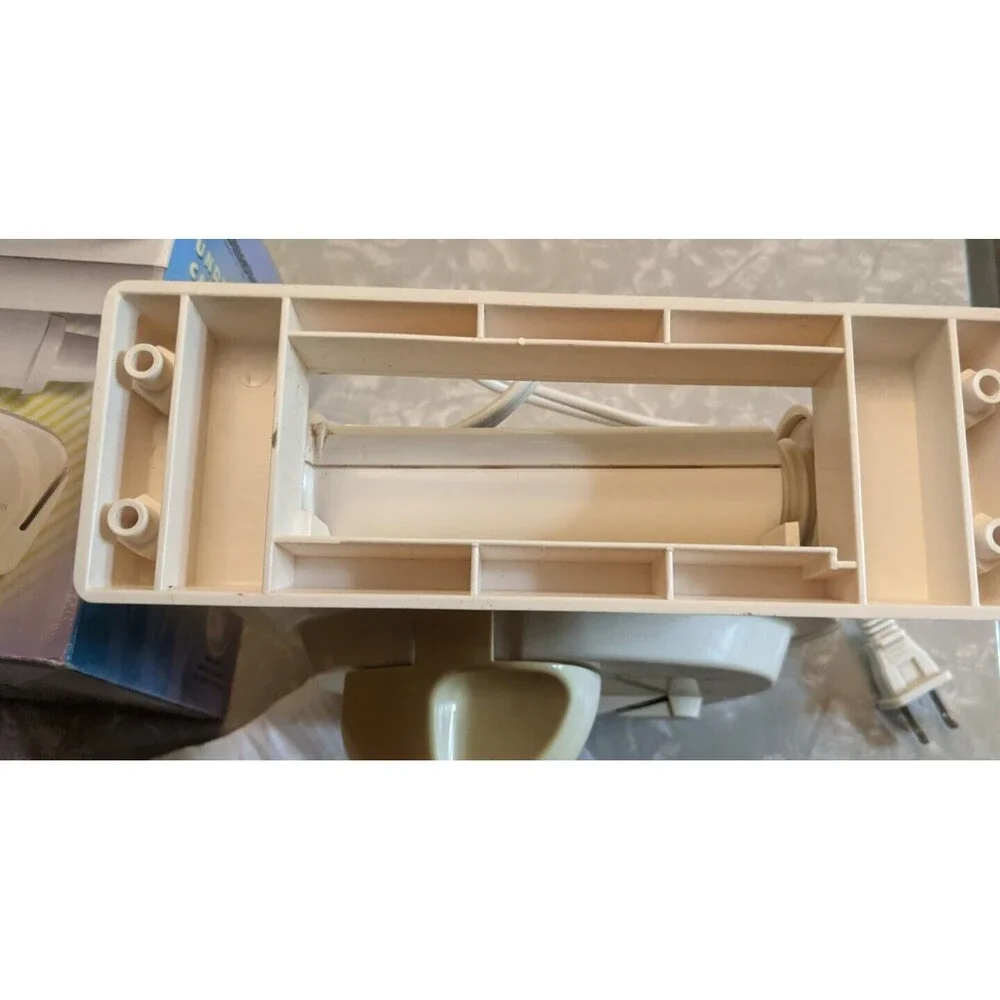 ✨ Toastmaster Under Cabinet Can Opener W/Knife Sharpener White 2246 Space Maker